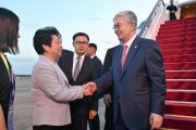 🇰🇿🇨🇳Мемлекет басшысы Қасым-Жомарт Тоқаев ҚХР Төрағасы Си Цзиньпиннің шақыруымен Шанхайға жұмыс сапарымен барды